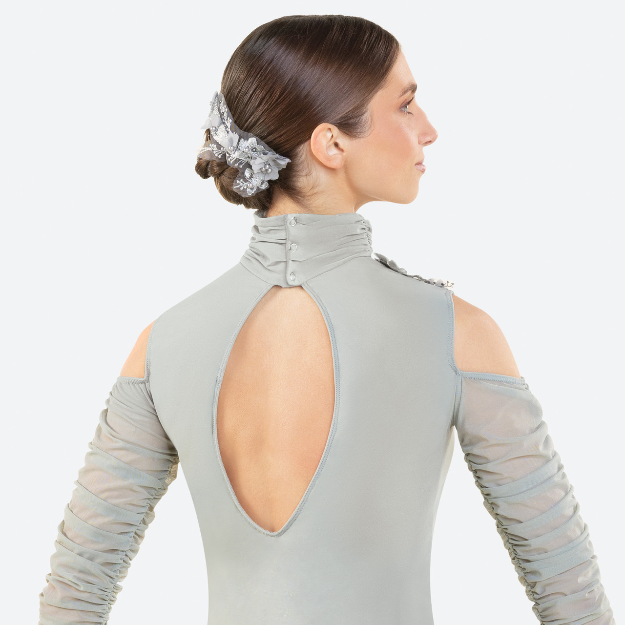 BEYOND THE SUMMIT 4 BEYOND THE SUMMIT