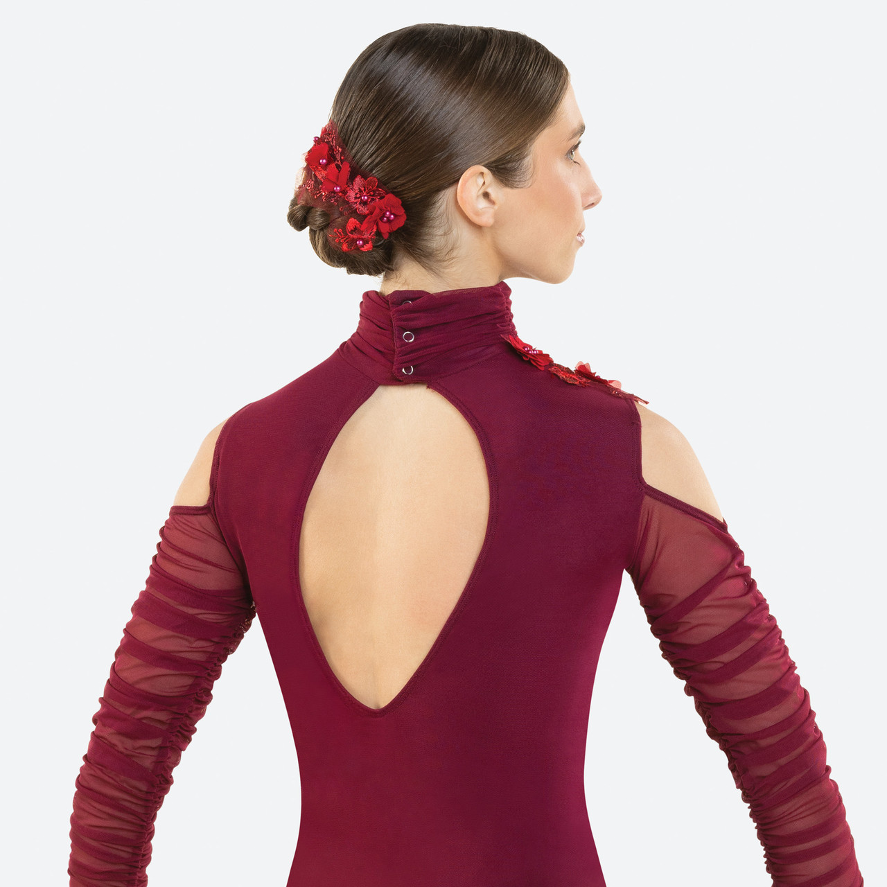 BEYOND THE SUMMIT 5 BEYOND THE SUMMIT